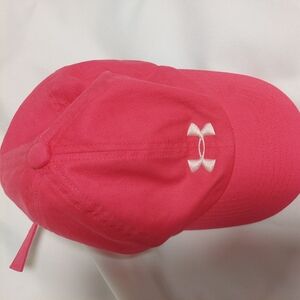 Under Armour Kids Bright Pink Embroidered Logo Cap